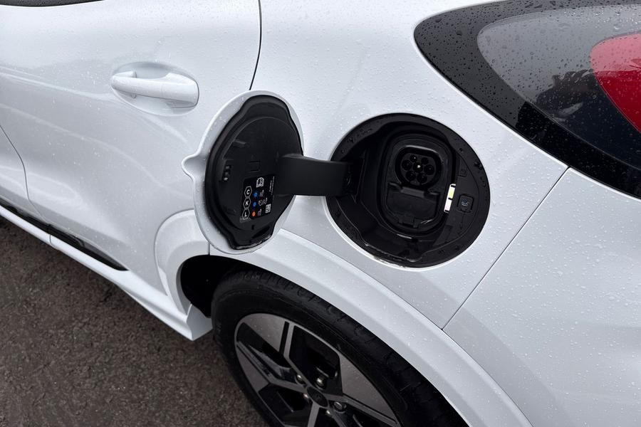 Ford Puma Gen-E Photo autoimg-63d44889fb6475df5cee3ef1b1474806bee5b85f.jpg