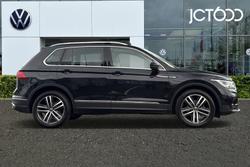 VOLKSWAGEN Tiguan Photo 4