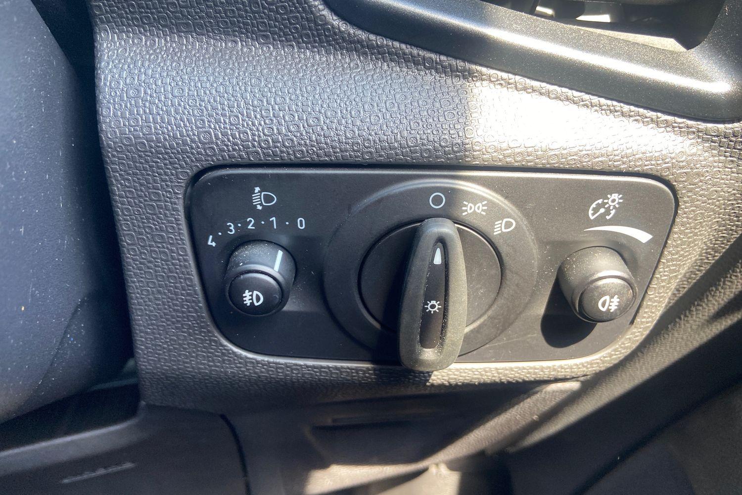 Ford ECOSPORT Photo 26