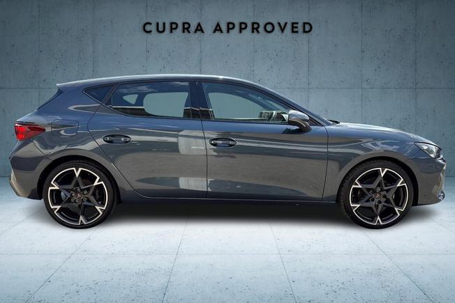 CUPRA Leon Photo 4