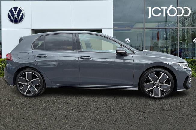 VOLKSWAGEN Golf Photo 4