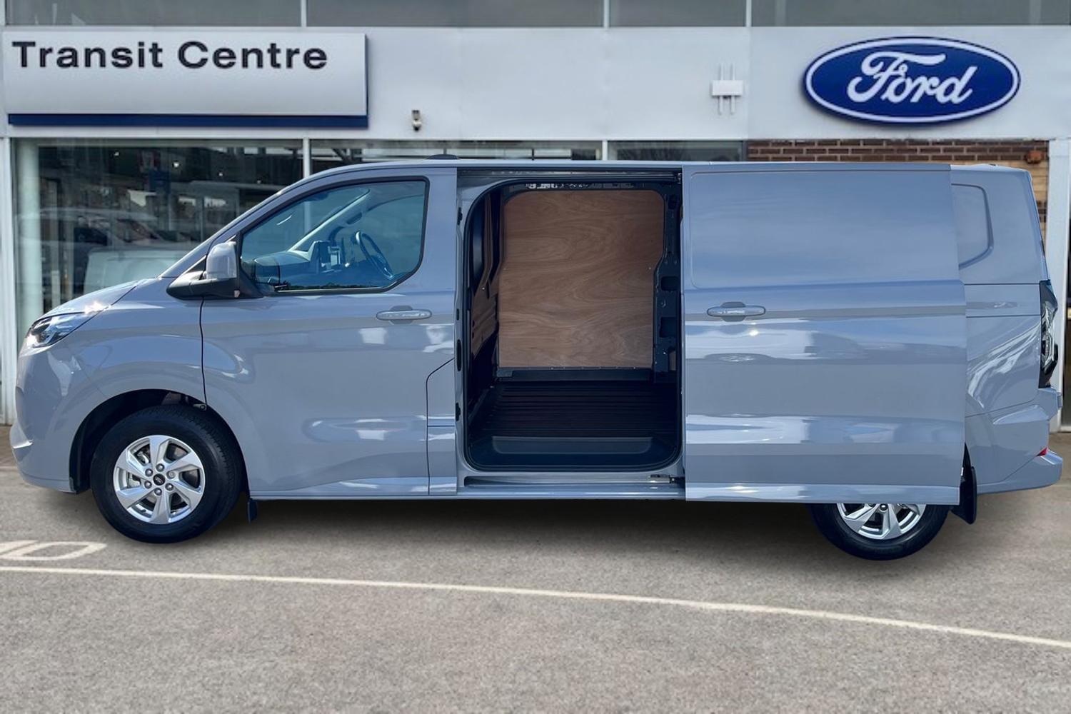 Ford TRANSIT CUSTOM Photo 5