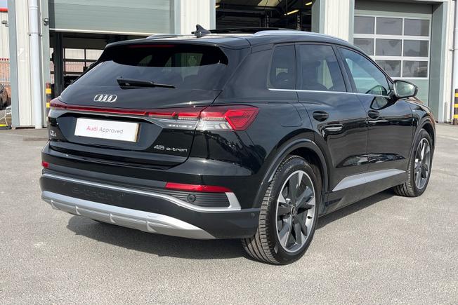 AUDI Q4 E-Tron Photo 29