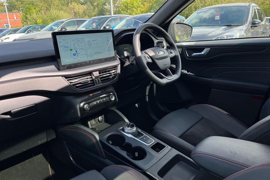 Ford KUGA Photo autoimg-63f28d68872b931193e78a0385dcc4eae413213e.jpg