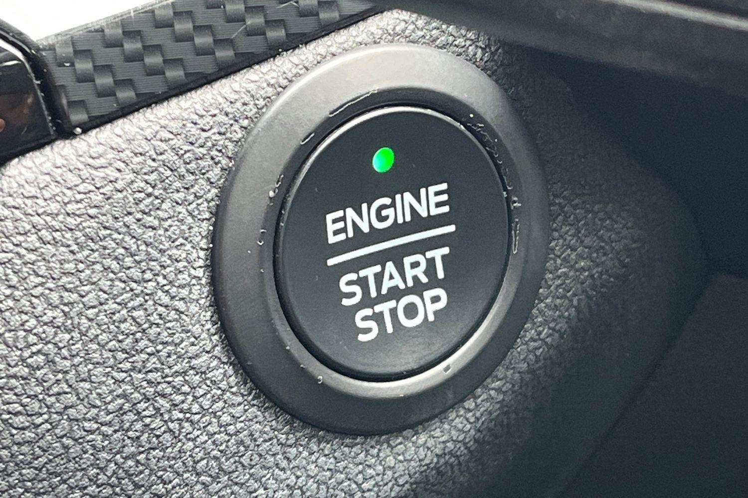 Ford KUGA Photo 28