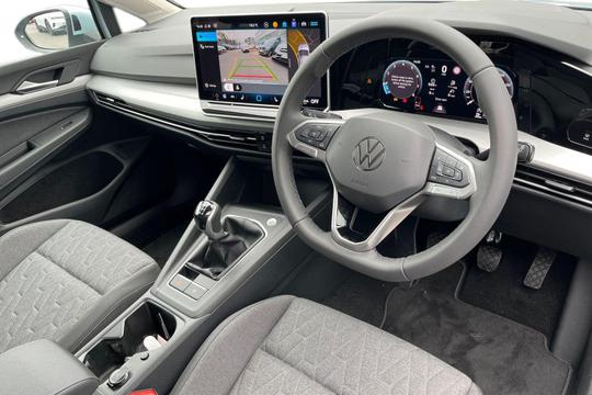 Volkswagen Golf Photo autoimg-64018b837427296c05ac403d2953af5f76a46b93.jpg