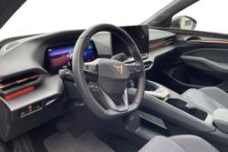 CUPRA RAVAL Photo 2