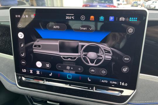 Volkswagen Passat Photo autoimg-6403a0420b45bddd15b91bfd6c3580310102811a.jpg