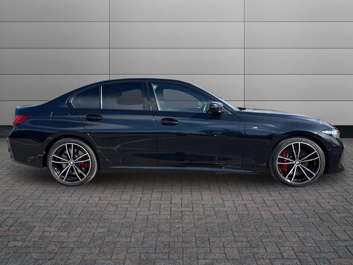 BMW 3 Series Photo 5