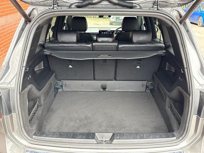 MERCEDES-BENZ Glb Photo 12