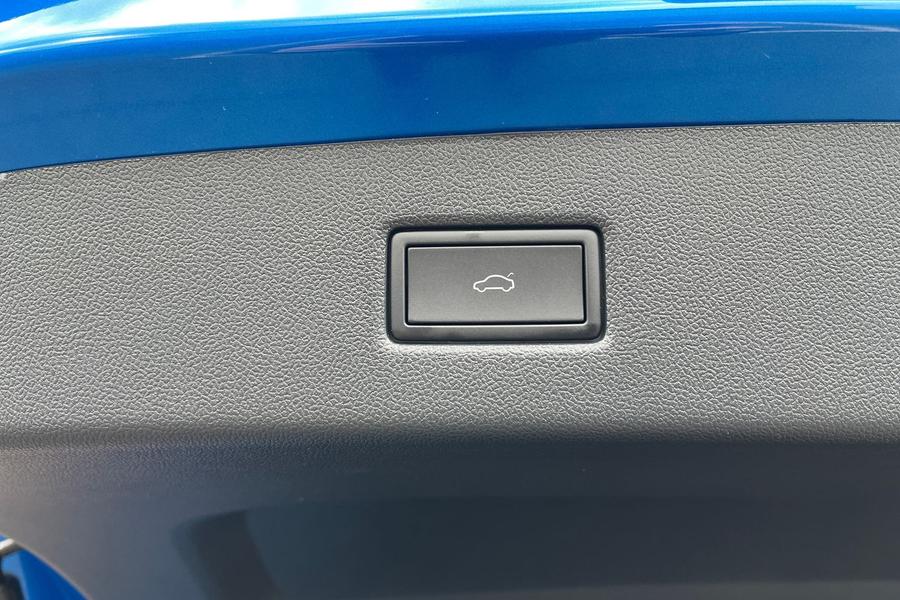 Ford Explorer Photo autoimg-640bd415652de87e6cde249d35d293ab01520cff.jpg