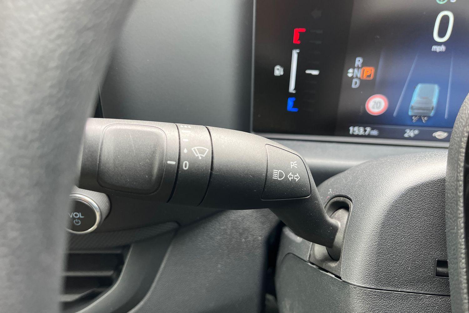 Ford E-TRANSIT CUSTOM Photo 16