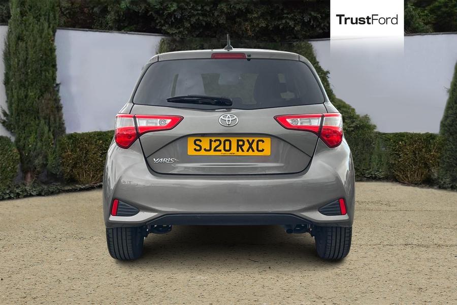 Toyota Yaris Photo autoimg-6410536eb98bc8826340438004e3189458de828c.jpg