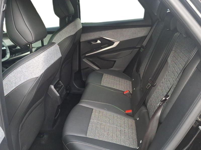 Used Peugeot 3008 KK25HWB 17