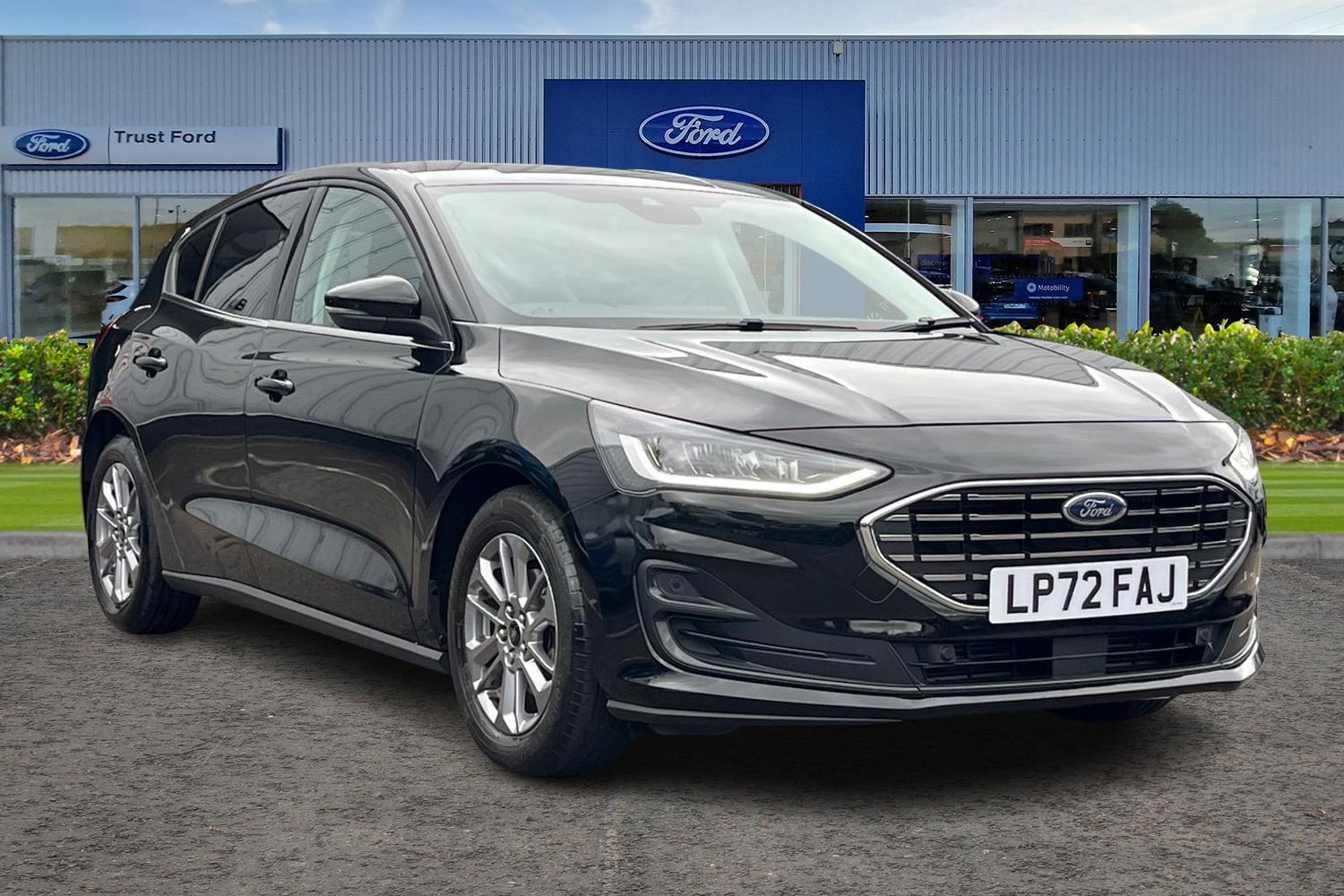 Ford Focus Photo 0