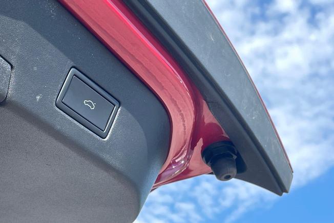 VOLKSWAGEN ID.4 Photo 44