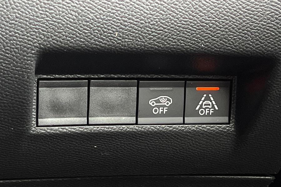 Peugeot 2008 Photo autoimg-641fd58e474f06d334f86dd41b4a6fc1f42f7379.jpg