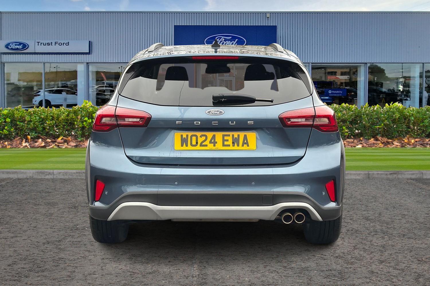 Ford FOCUS Photo 6