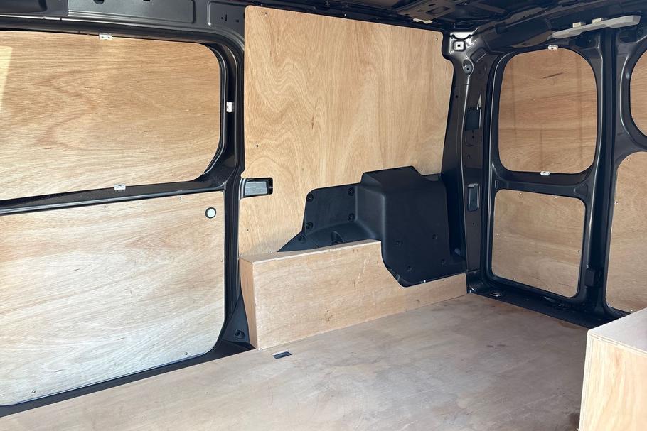 Used FORD TRANSIT CONNECT WR75HZY 4