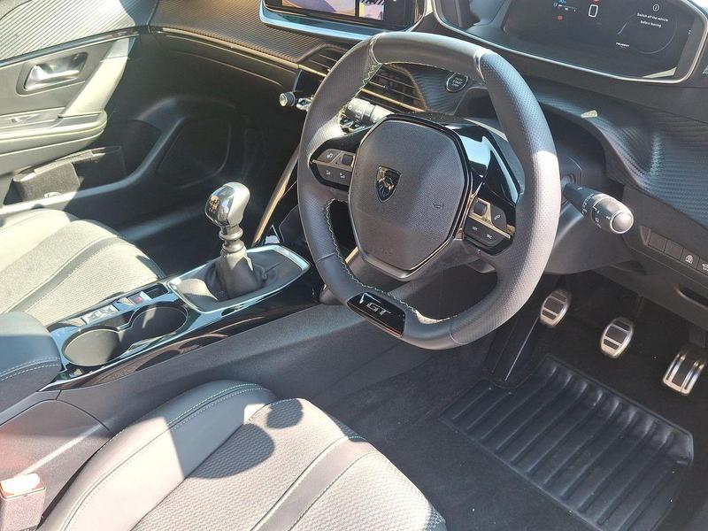 Used Peugeot 208 LO24UDW 10