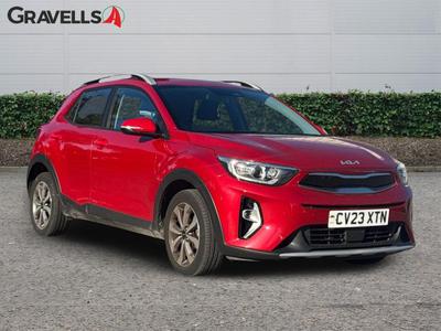 Used 2023 Kia STONIC 1.0 T-GDi 2 SUV 5dr Petrol Manual Euro 6 (s/s) (99 bhp) blaze red at Gravells