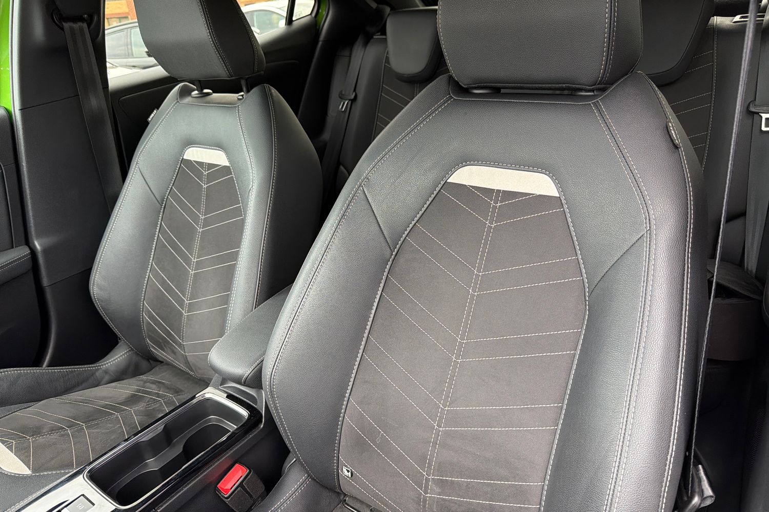 Vauxhall Mokka Electric Photo 18