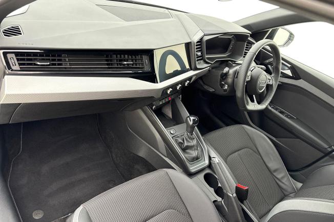 AUDI A1 Photo 2