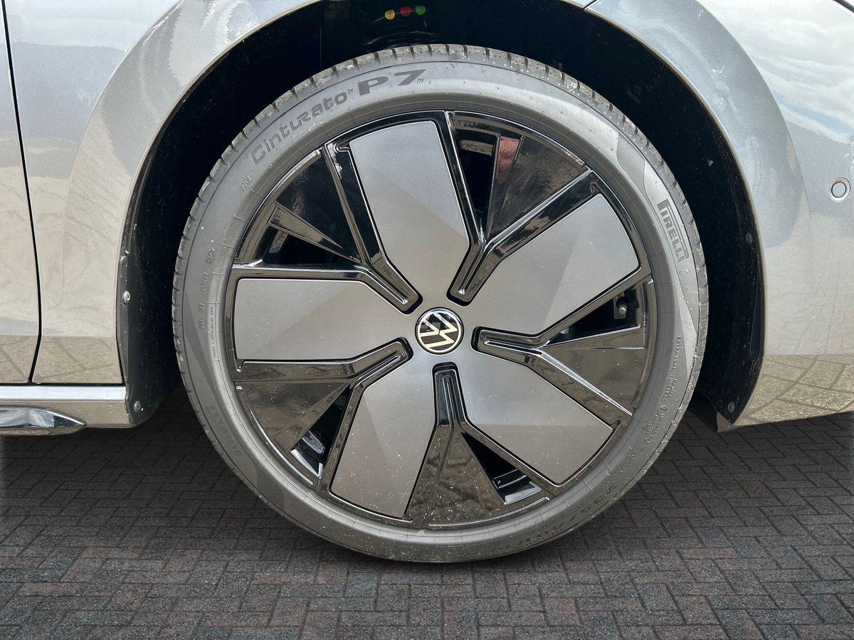 Volkswagen Passat Photo autoimg-642c5ba4bccddd93724c6aeee301b61c7356842a.jpg
