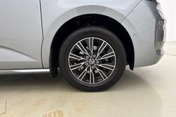 VOLKSWAGEN Multivan Photo 5