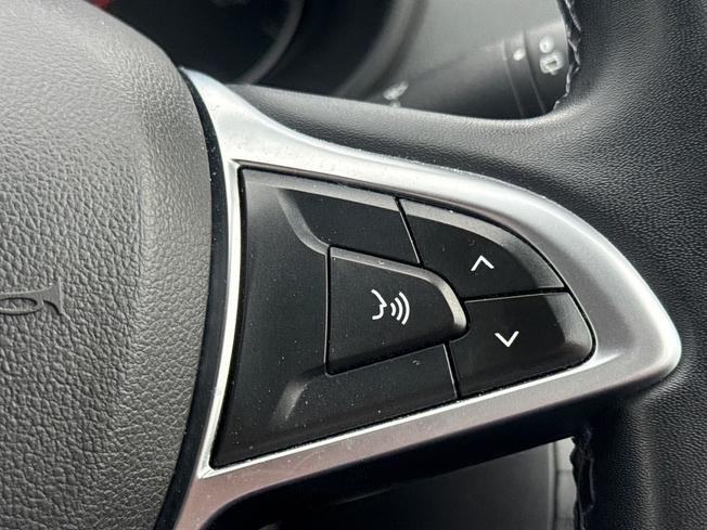 DACIA Duster Photo 17