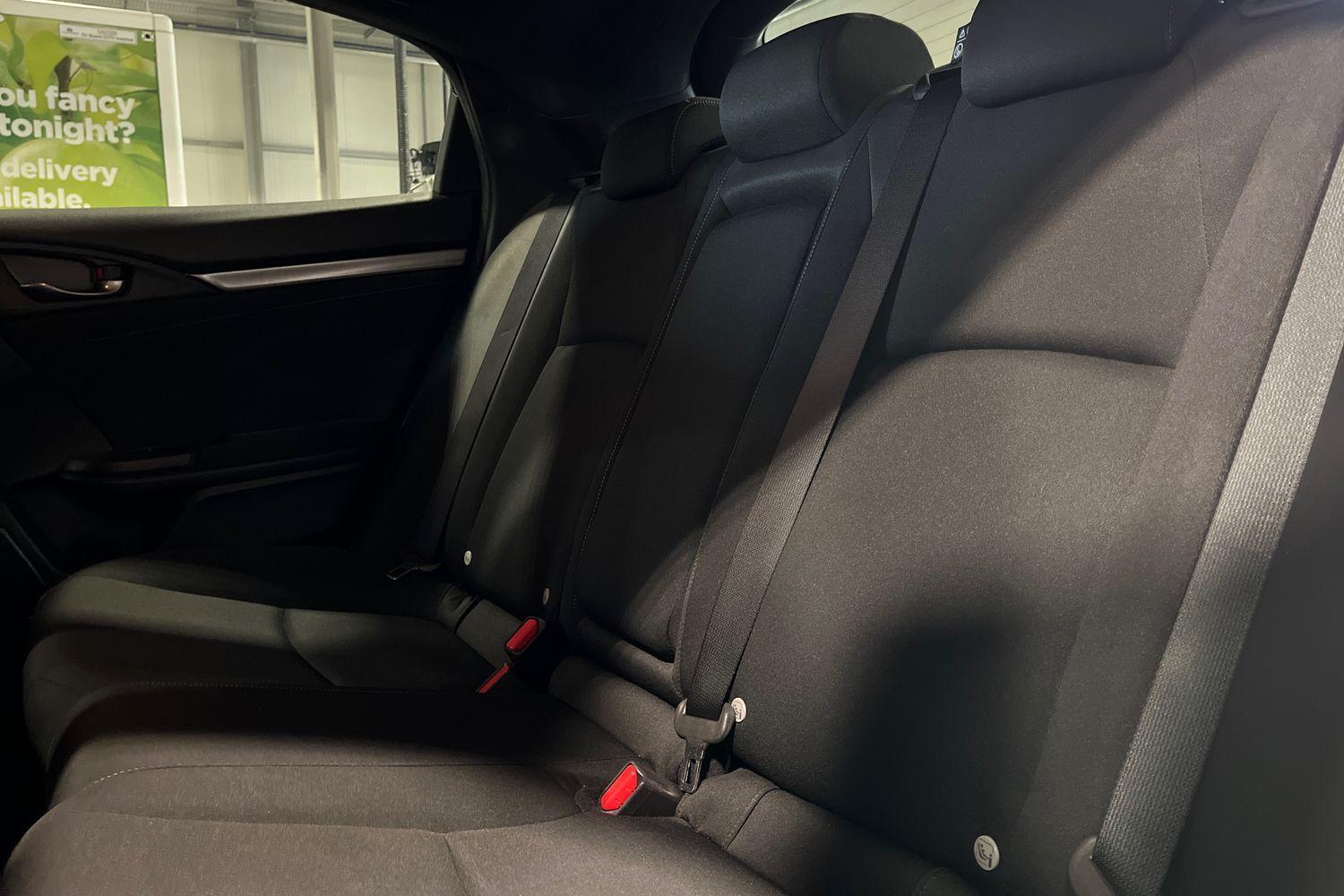 Honda CIVIC Photo 19