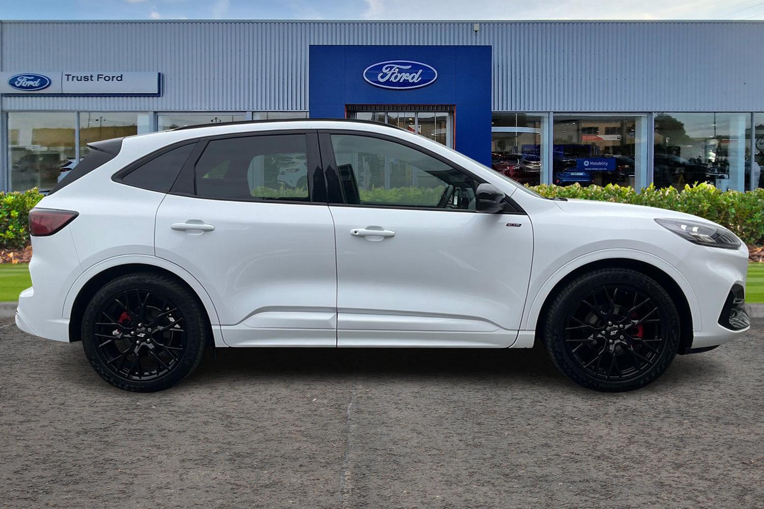 Ford KUGA Photo 2