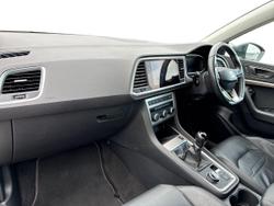 SEAT Ateca Photo 2