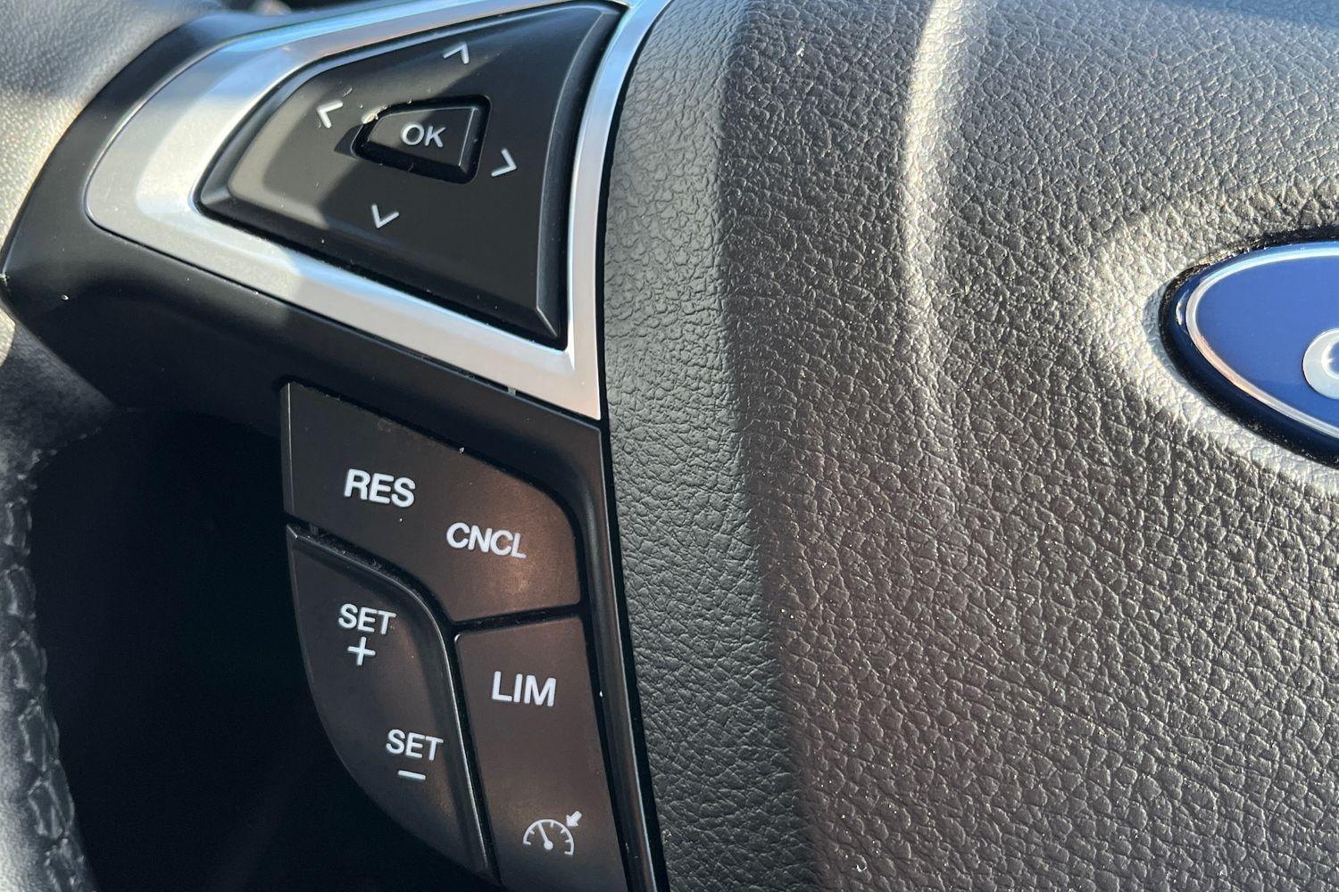 Ford S-MAX Photo 24