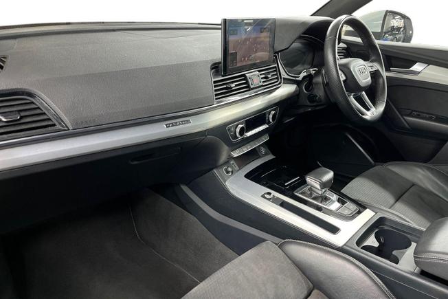AUDI Q5 Photo 2