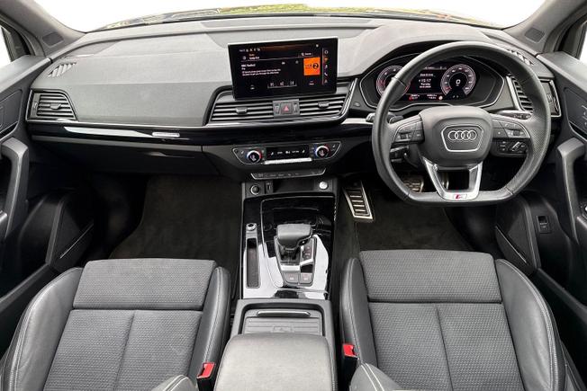 AUDI Q5 Photo 10