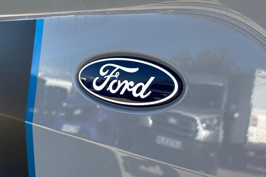 Ford TRANSIT CUSTOM Photo autoimg-644285b94b36183a6cac2a080df909f4a7370b42.jpg