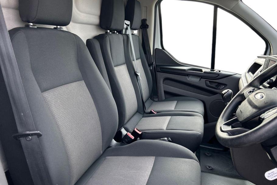Used FORD TRANSIT CUSTOM NL23YTN 12