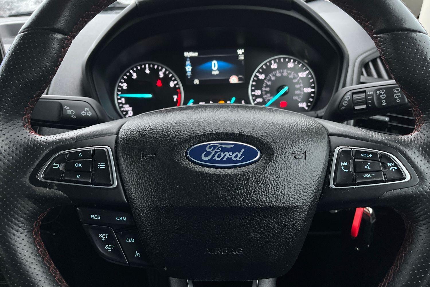 Ford ECOSPORT Photo 11