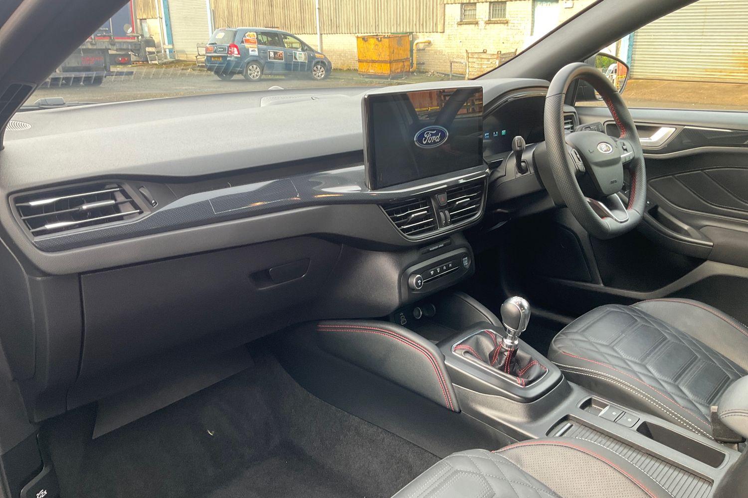 Ford Focus Photo 17
