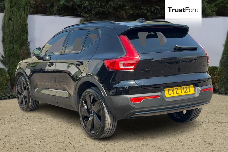 Volvo XC40 Photo autoimg-644f1583d9f1de16d9e5a8a9d67f84618e014bee.jpg