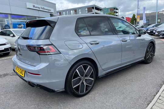 Volkswagen Golf Photo autoimg-6451780fa92f36eb5fa42d2a64d847d5a4e90eef.jpg
