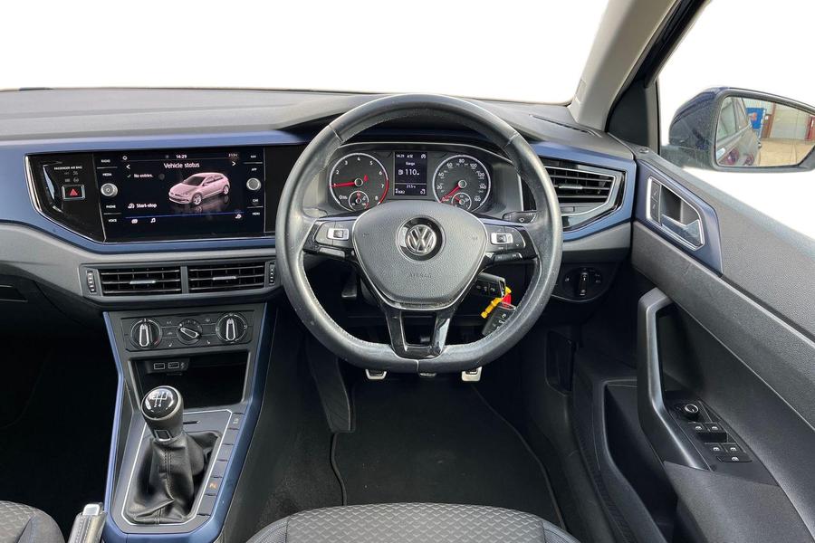 Volkswagen Polo Photo autoimg-645421b731f0490dd13b101101cf0900f5582eba.jpg