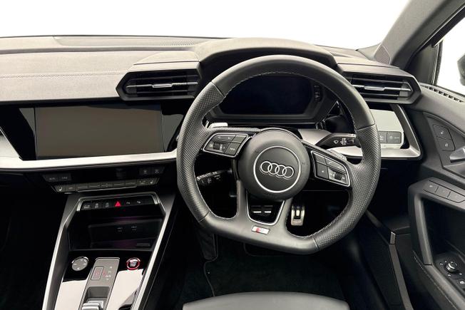 Audi S3 Photo 11