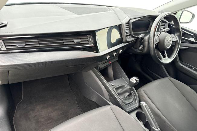 Audi A1 Photo 2