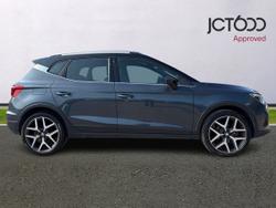 SEAT Arona Photo 4