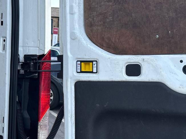 FORD Transit Photo 39