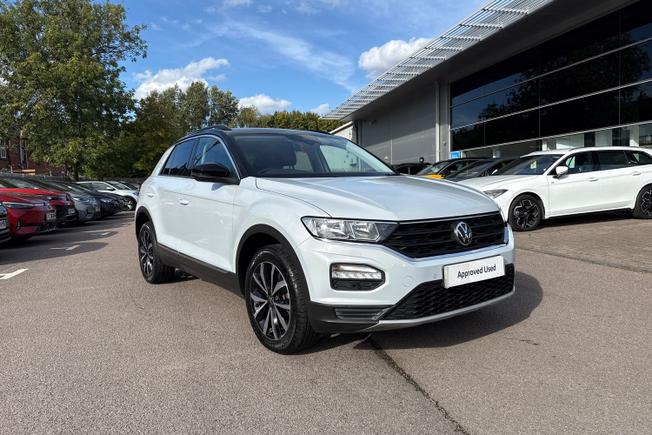 VOLKSWAGEN T-Roc Photo 21
