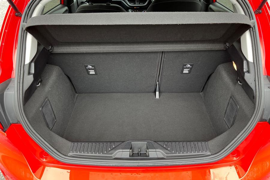 Ford FIESTA Photo autoimg-6467a13e3e2bb8fcd9da46a61dbb9ac46a76e4c9.jpg