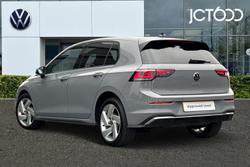 VOLKSWAGEN Golf Photo 3